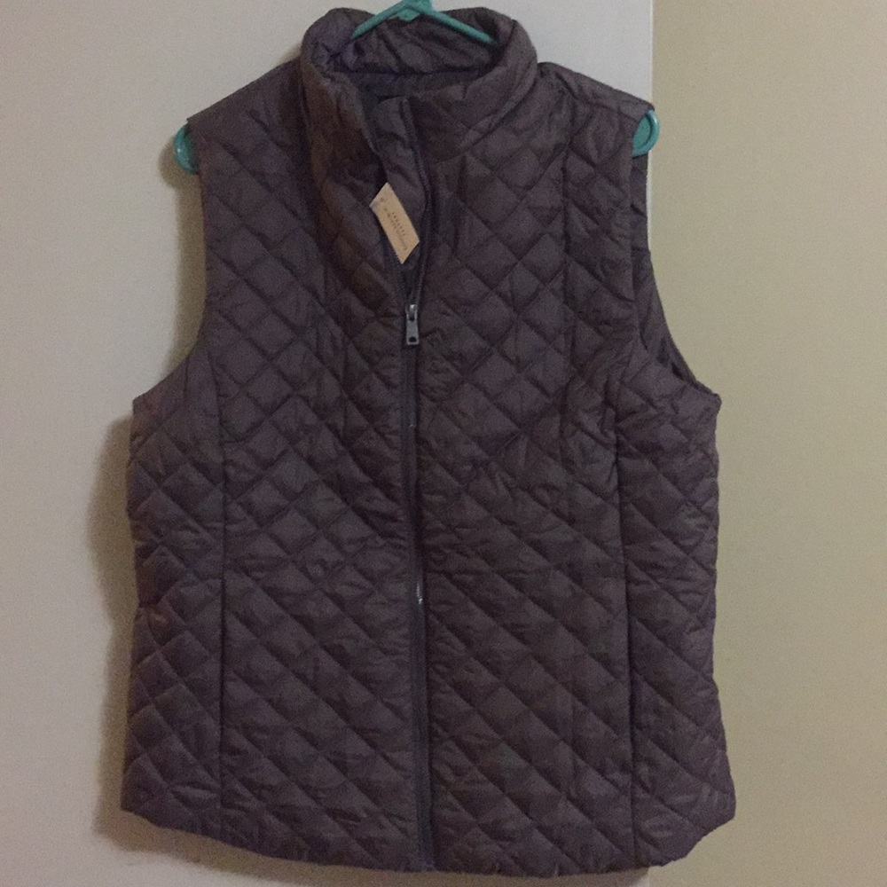 Banana Republic Factory Quilted Puffer Vest